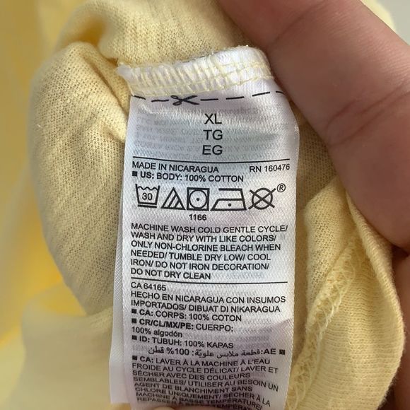 New Old Navy Graphic Soft-Washed Crew-Neck Tee - Picture 4 of 7